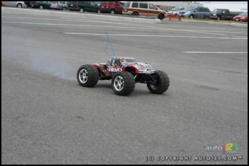 Traxxas Revo 3.3 (Photo: Justin Pritchard, Auto123.com)