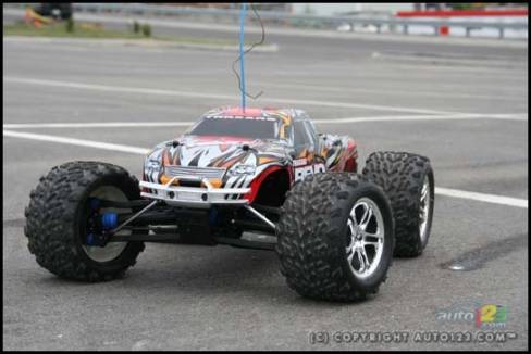 Traxxas Revo 3.3 (Photo: Justin Pritchard, Auto123.com)