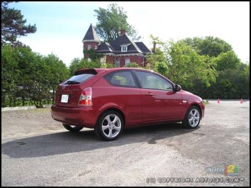 2007 Hyundai Accent Hatchback (Photo: Michel Deslauriers, Auto123.com)