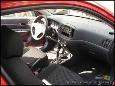 2007 Hyundai Accent Hatchback (Photo: Michel Deslauriers, Auto123.com)