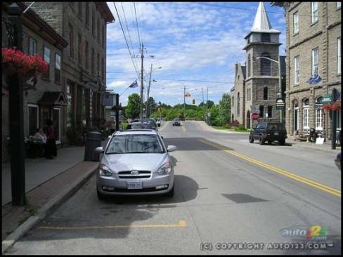 2007 Hyundai Accent Hatchback (Photo: Michel Deslauriers, Auto123.com)