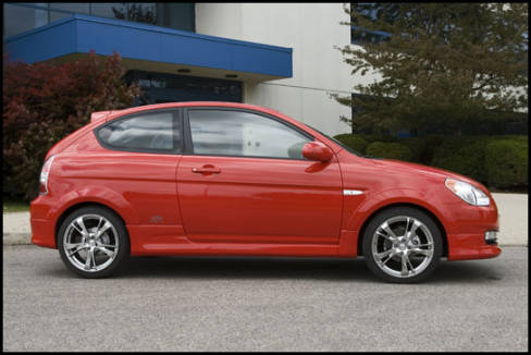 2007 Hyundai Accent SR (Photo: Hyundai)