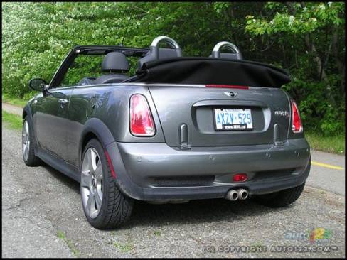MINI Cooper S Cabriolet (Photo: Michel Deslauriers, Auto123.com)