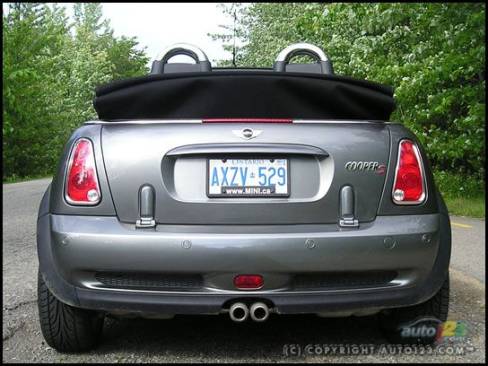 MINI Cooper S Cabriolet (Photo: Michel Deslauriers, Auto123.com)