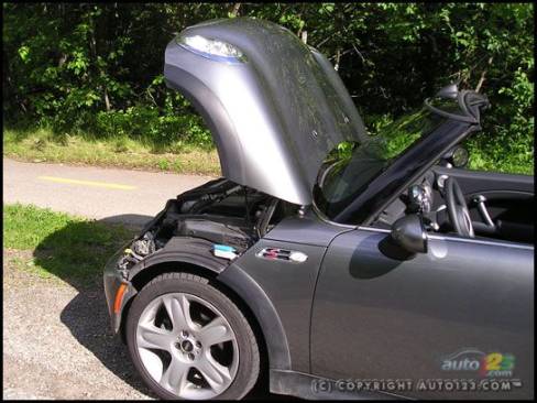 MINI Cooper S Cabriolet (Photo: Michel Deslauriers, Auto123.com)