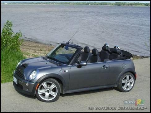 MINI Cooper S Cabriolet (Photo: Michel Deslauriers, Auto123.com)