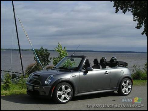 MINI Cooper S Cabriolet (Photo: Michel Deslauriers, Auto123.com)