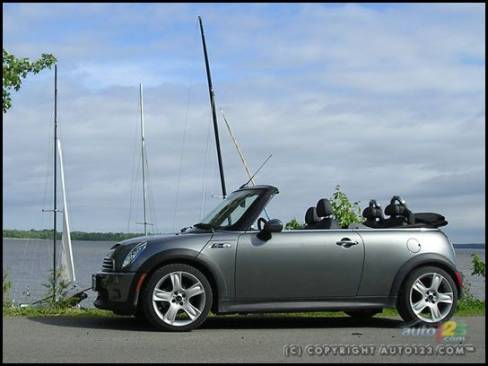 MINI Cooper S Cabriolet (Photo: Michel Deslauriers, Auto123.com)