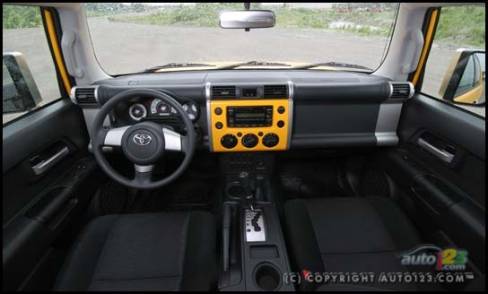 2007 Toyota FJ Cruiser (Photo: Philippe Champoux)