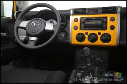 2007 Toyota FJ Cruiser (Photo: Philippe Champoux)