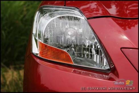 Toyota Yaris Berline 2007 (Photo: Philippe Champoux)