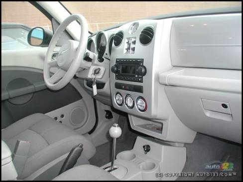 2006 Chrysler PT Cruiser (Photo: Leslie Wimbush, Auto123.com)