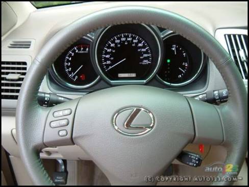 2007 Lexus RX 350 (Photo: Rob Rothwell, Auto123.com)