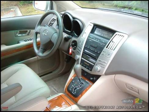 2007 Lexus RX 350 (Photo: Rob Rothwell, Auto123.com)