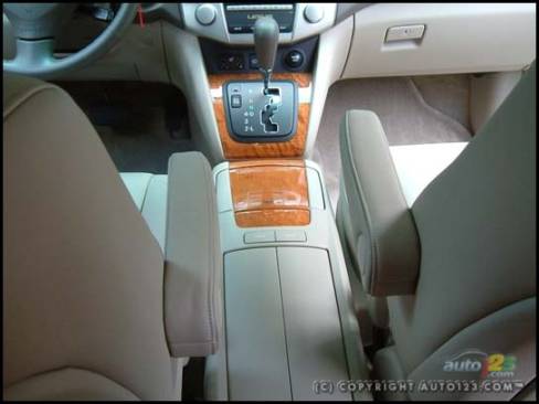 2007 Lexus RX 350 (Photo: Rob Rothwell, Auto123.com)