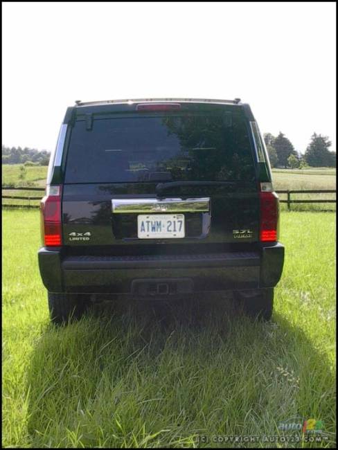 2006 Jeep Commander LTD (Photo: Kevin '' Crash'' Corrigan)