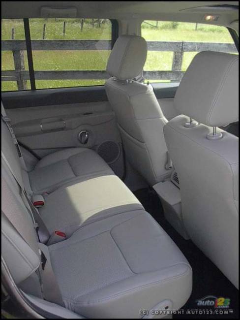 2006 Jeep Commander LTD (Photo: Kevin '' Crash'' Corrigan)