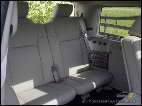 2006 Jeep Commander LTD (Photo: Kevin '' Crash'' Corrigan)