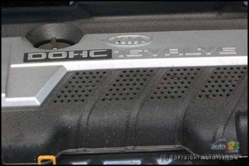 2006 Kia Spectra5 EX Sport (Photo: Philippe Champoux, Auto123.com)