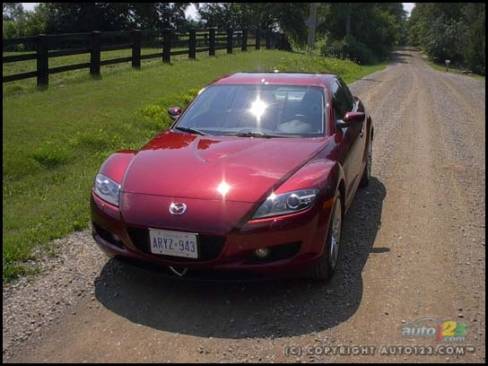 2006 Mazda RX-8 SE (Photo: Kevin ''Crash'' Corrigan, Auto123.com)