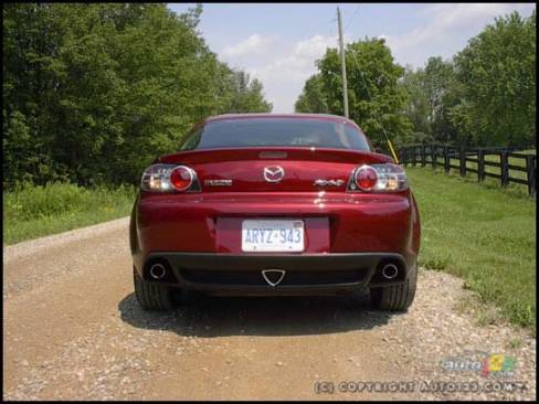 2006 Mazda RX-8 SE (Photo: Kevin ''Crash'' Corrigan, Auto123.com)