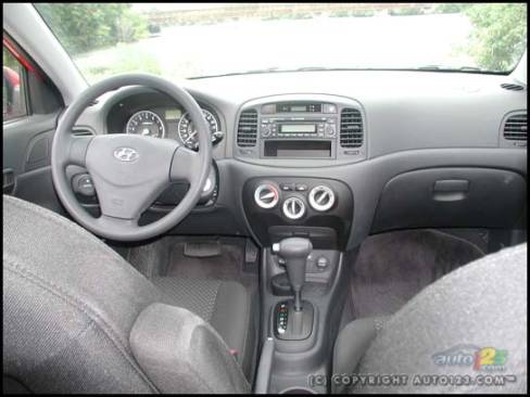 2007 Accent GS Premium Hatchback (Photo: Lesley Wimbush, Auto123.com)