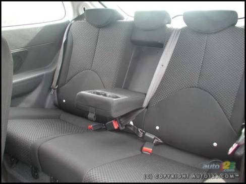 2007 Accent GS Premium Hatchback (Photo: Lesley Wimbush, Auto123.com)