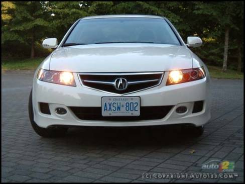 2006 Acura TSX (Photo: Rob Rothwell, Auto123.com)