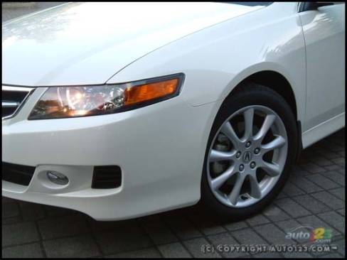 2006 Acura TSX (Photo: Rob Rothwell, Auto123.com)