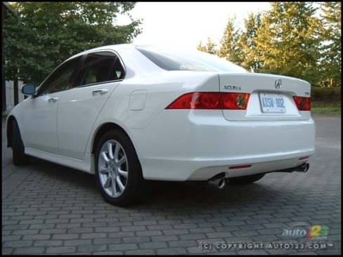 2006 Acura TSX (Photo: Rob Rothwell, Auto123.com)