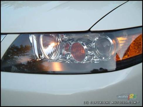 2006 Acura TSX (Photo: Rob Rothwell, Auto123.com)