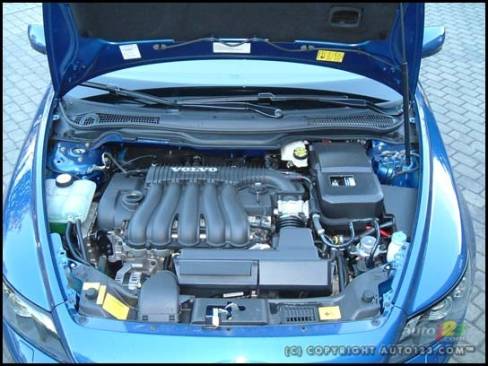 2006 Volvo S40 2.4i (Photo: Rob Rothwell, Auto123.com)