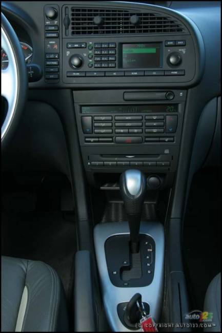 2006 Saab 9-3 Aero SportCombi (Photo: Philippe Champoux, Auto123.com)