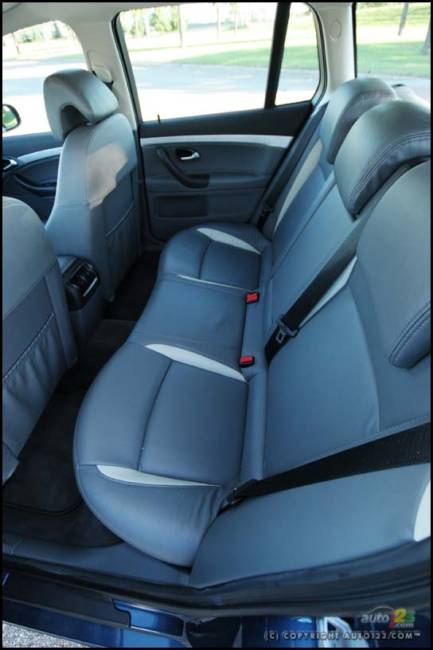 2006 Saab 9-3 Aero SportCombi (Photo: Philippe Champoux, Auto123.com)