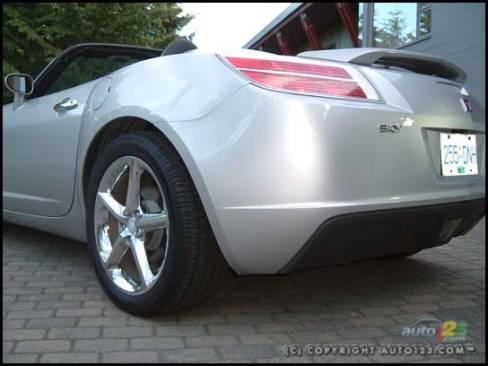 2007 Saturn Sky (Photo: Rob Rothwell, Auto123.com)