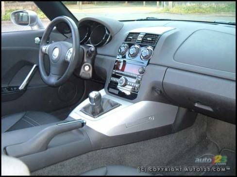 2007 Saturn Sky (Photo: Rob Rothwell, Auto123.com)