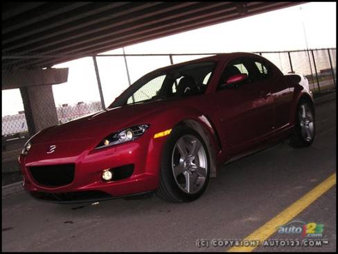 Mazda RX-8 GT 2006 (Photo: Michel Deslauriers, Auto123.com)