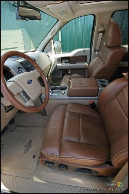 Ford F-150 King Ranch 2006 (Photo: Philippe Champoux, Auto123.com)