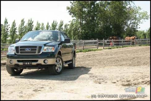 Ford F-150 King Ranch 2006 (Photo: Philippe Champoux, Auto123.com)