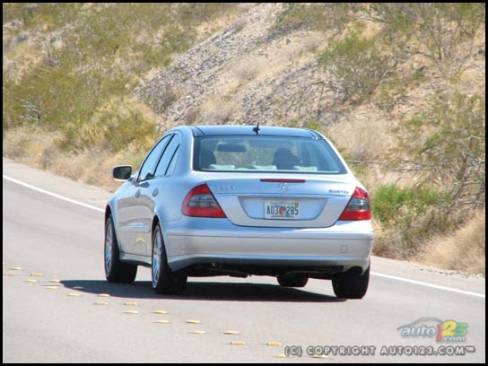 2007 Mercedes-Benz E320 Bluetec (Photo: Mathieu St-Pierre, Auto123.com)