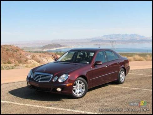 Mercedes-Benz E320 Bluetec 2007 (Photo: Mathieu St-Pierre, Auto123.com)