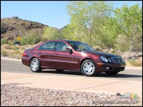 Mercedes-Benz E320 Bluetec 2007 (Photo: Mathieu St-Pierre, Auto123.com)
