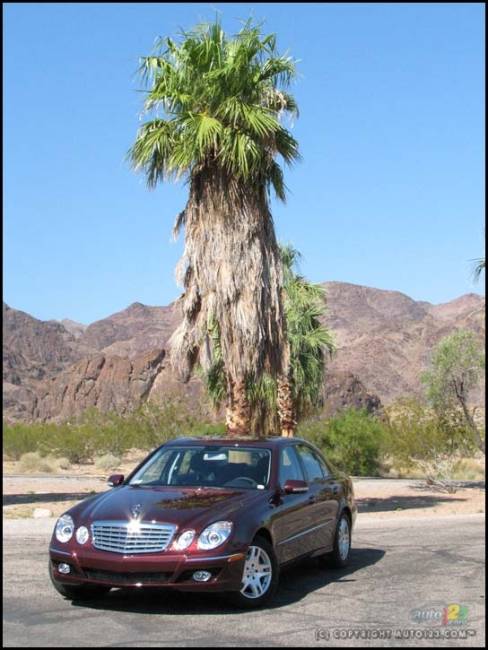 Mercedes-Benz E320 Bluetec 2007 (Photo: Mathieu St-Pierre, Auto123.com)