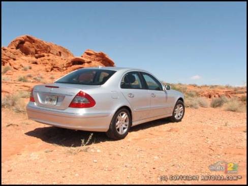Mercedes-Benz E320 Bluetec 2007 (Photo: Mathieu St-Pierre, Auto123.com)