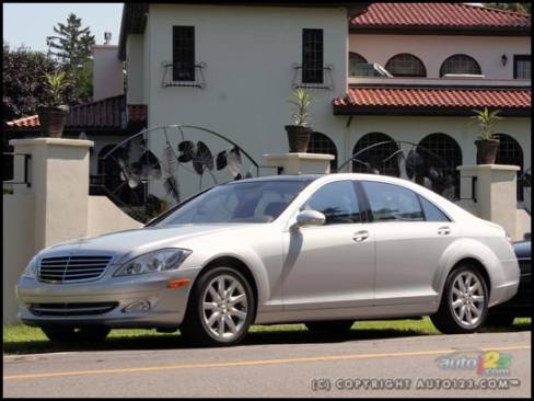 Mercedes-Benz S550 2007 (Photo: Philippe Champoux, Auto123.com)