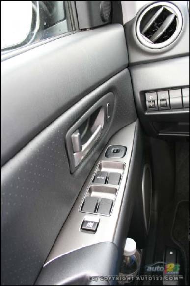 2007 Mazda 3 Sport (Photo: Justin Pritchard, Auto123.com)