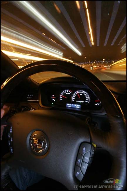 Cadillac DTS 2006 (Photo: Philippe Champoux, Auto123.com)