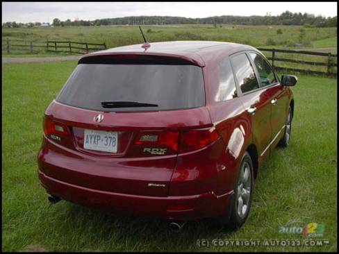2007 Acura RDX (Photo: Kevin ''Crash'' Corrigan, Auto123.com)