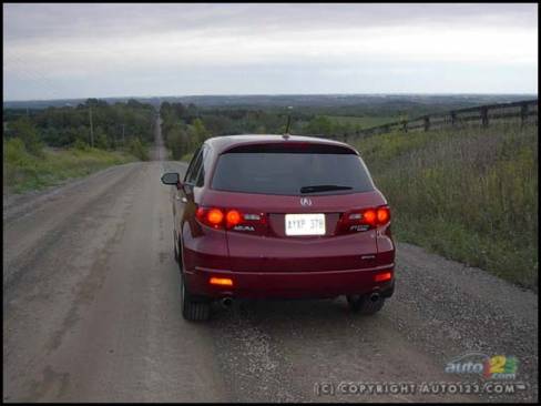 2007 Acura RDX (Photo: Kevin ''Crash'' Corrigan, Auto123.com)