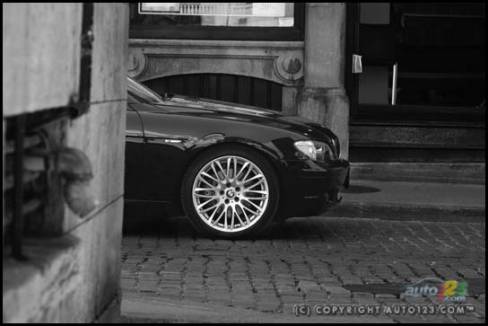 2006 BMW 750Li (Photo: Philippe Champoux, Auto123.com)